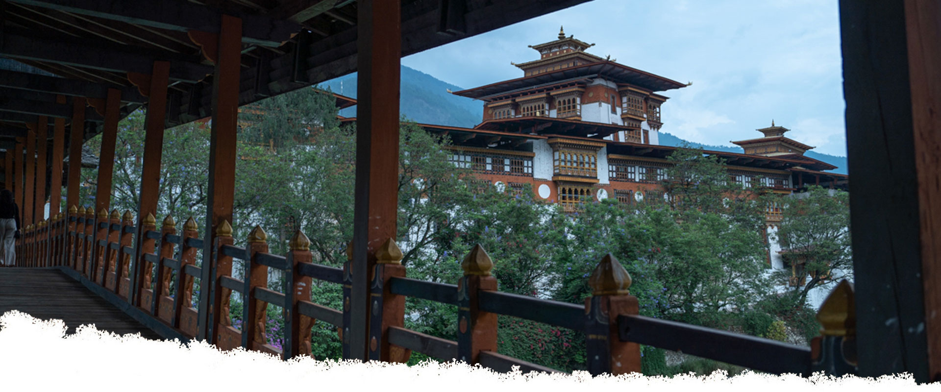 Best Of Bhutan Tour – Culture, Nature & Hiking – 8 Nights 9 Days
